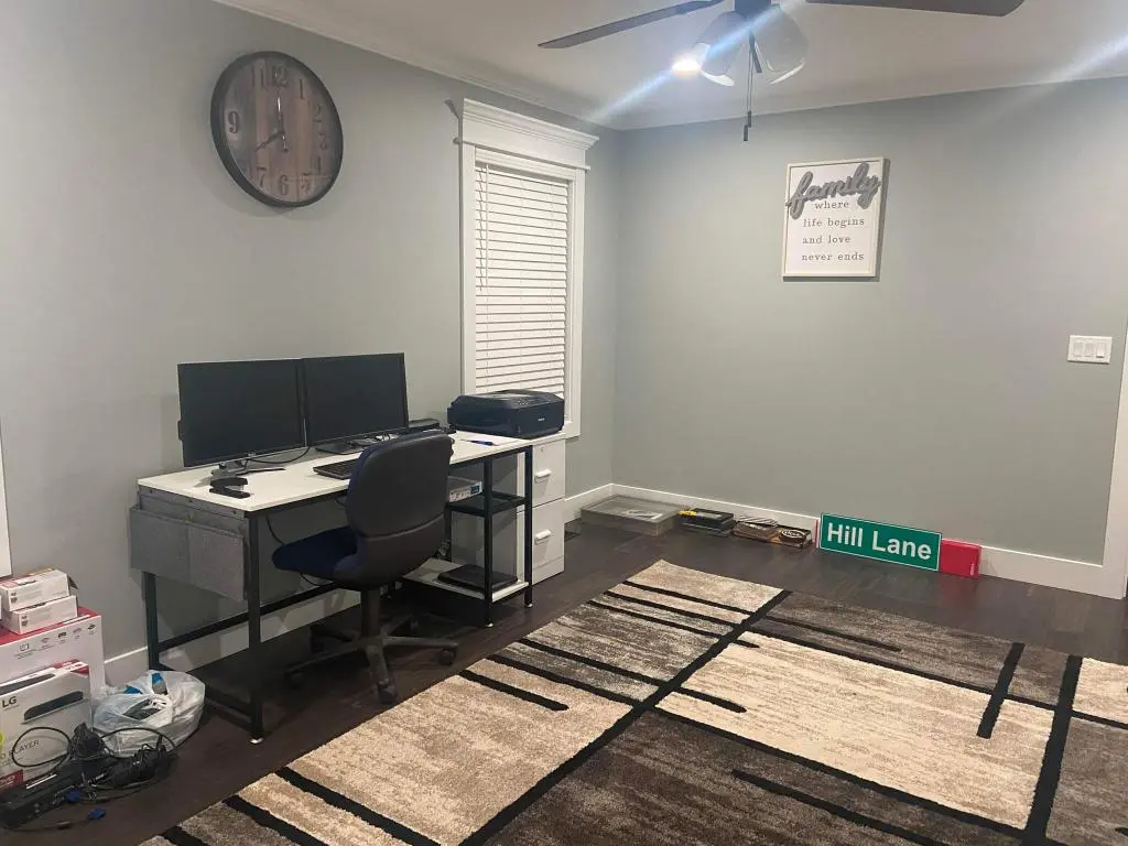 green, tan, and gold balloons decoration